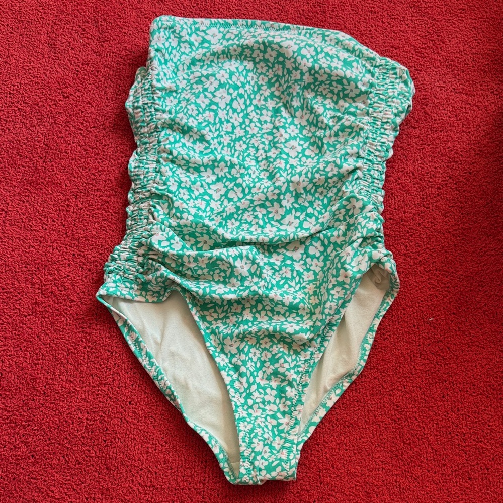 Kona Sol Mint Green Floral Ruched Women’s Swim Bodysuit